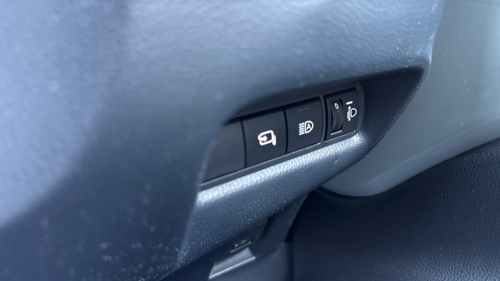 Toyota Aygo X 1.5 Hybrid Gr Sport Cvt Hatchback  #29