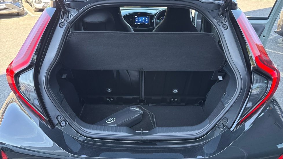 Toyota Aygo X 1.5 Hybrid Gr Sport Cvt Hatchback  #13