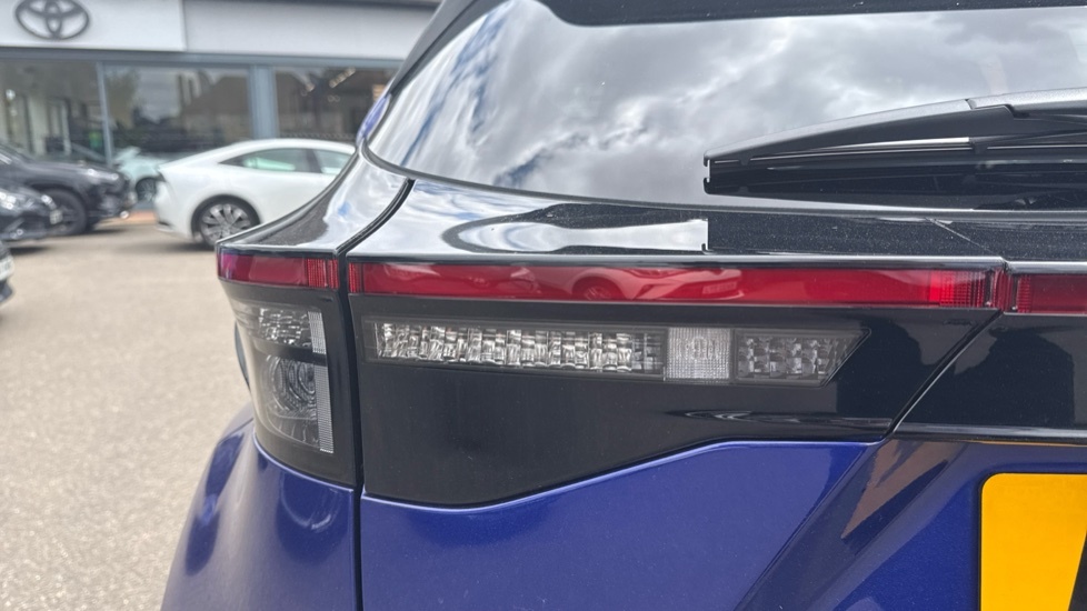Toyota Yaris Cross 1.5 Hybrid Excel Cvt Grey #20