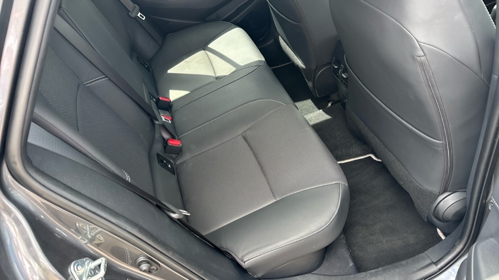 Toyota Corolla 2.0 Hybrid 178 Gr Sport Cvt Black #8