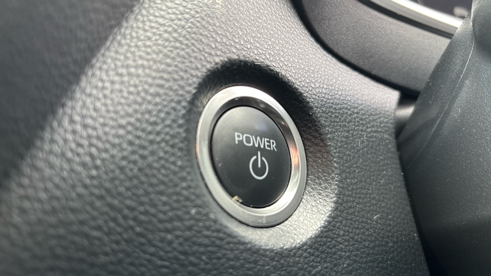 Toyota Corolla 2.0 Hybrid 178 Gr Sport Cvt Black #16