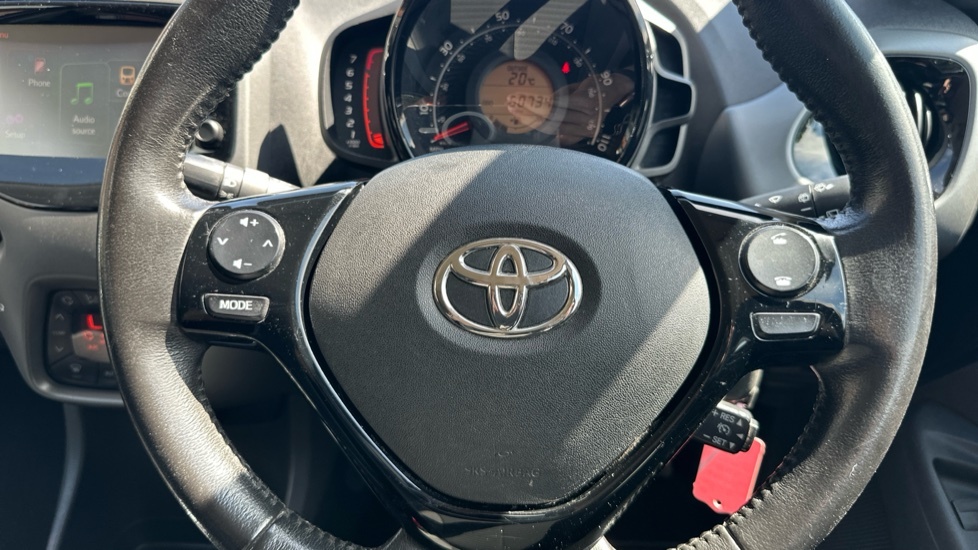 Toyota Aygo 1.0 Vvt-i X-plore 69 Bhp Black #10