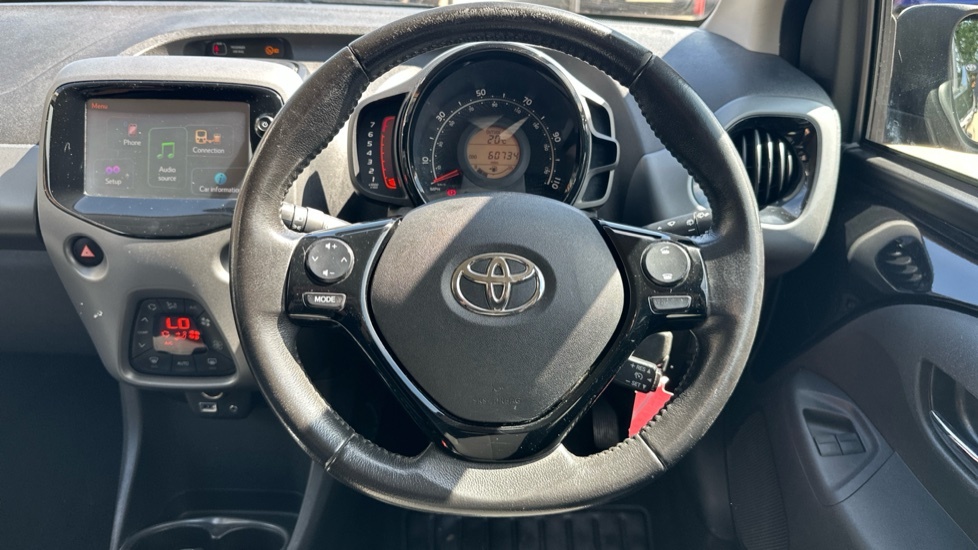 Toyota Aygo 1.0 Vvt-i X-plore 69 Bhp Black #7