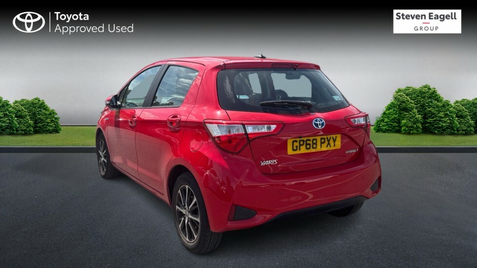 Toyota Yaris 1.5 Vvt-h Icon Tech E-cvt Euro 6 Ss Red #4
