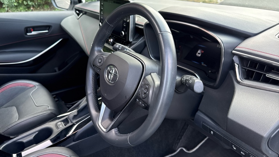 Toyota Corolla 1.8 Vvt-i Hybrid Icon Cvt Black #33