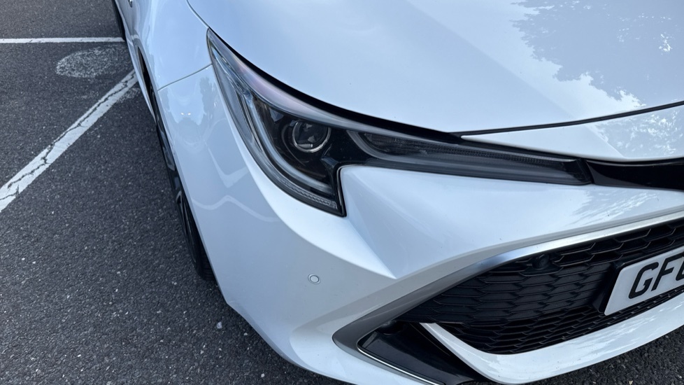 Toyota Corolla 1.8 Vvt-i Hybrid Icon Cvt Black #20
