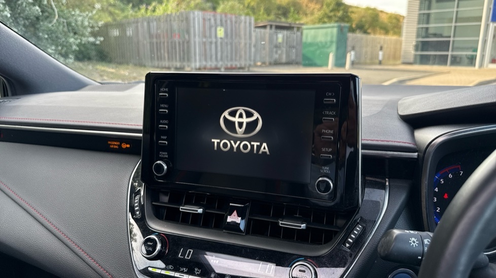 Toyota Corolla 1.8 Vvt-i Hybrid Icon Cvt Black #39