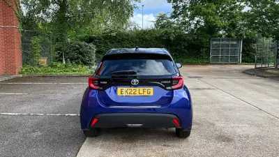 Toyota Yaris 1.5 Hybrid Design Cvt Grey #26