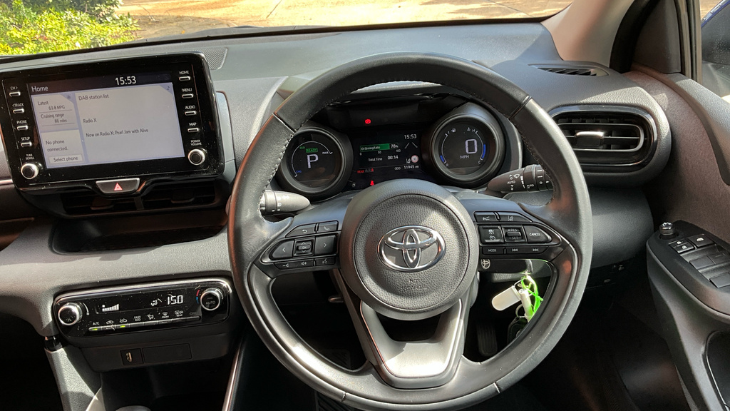 Toyota Yaris 1.5 Vvt-h Design E-cvt Euro 6 Ss Blue #10