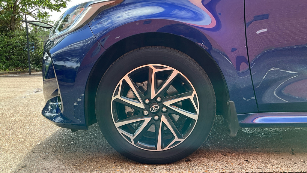 Toyota Yaris 1.5 Vvt-h Design E-cvt Euro 6 Ss Blue #25