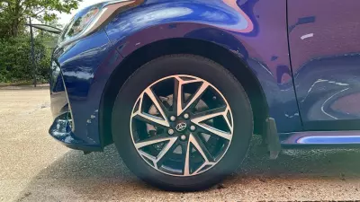 Toyota Yaris 1.5 Hybrid Design Cvt Grey #25