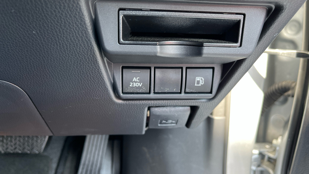 Toyota Prius 2.0 13.6Kwh Excel Cvt Euro 6 Ss  #35
