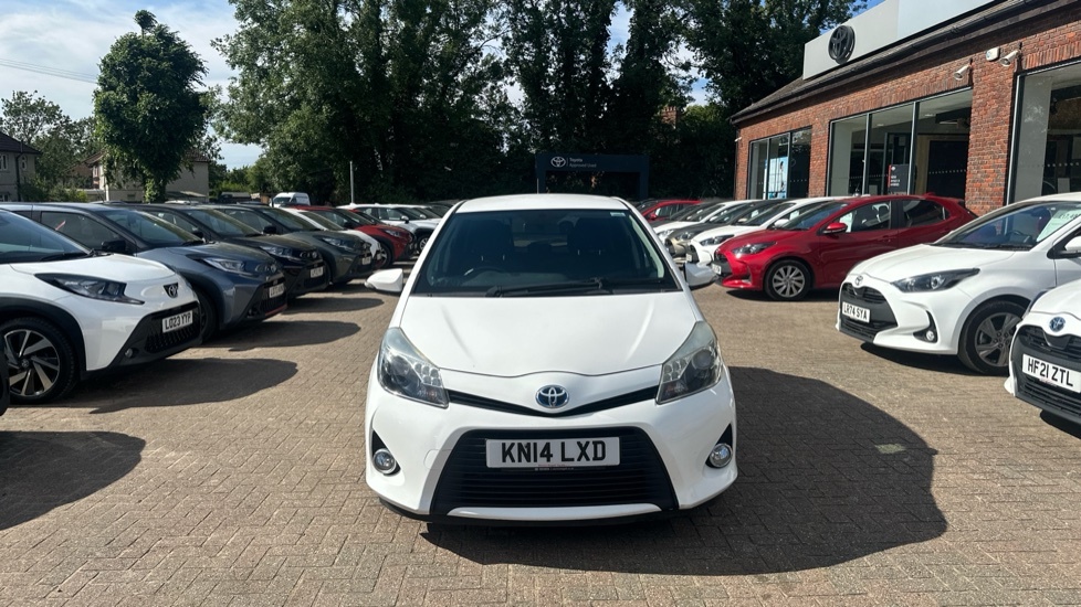Toyota Yaris 1.5 Vvt-h Excel E-cvt Euro 6 15In Alloy Blue #22