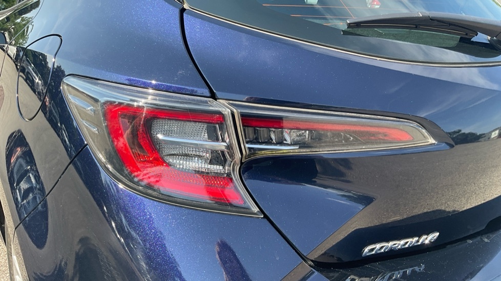 Toyota Corolla 1.8 Vvt-i Hybrid Gr Sport Cvt  #21