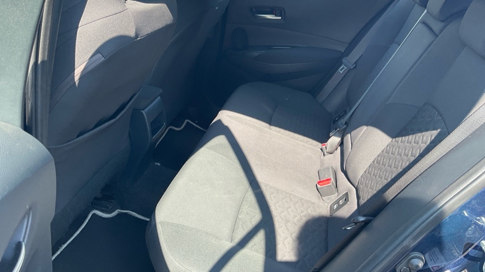 Toyota Corolla 1.8 Vvt-i Hybrid Gr Sport Cvt  #15