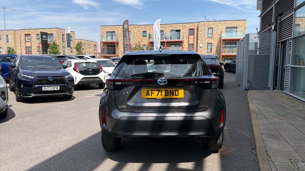 Toyota Yaris Cross 1.5 Hybrid Dynamic Cvt Silver #26