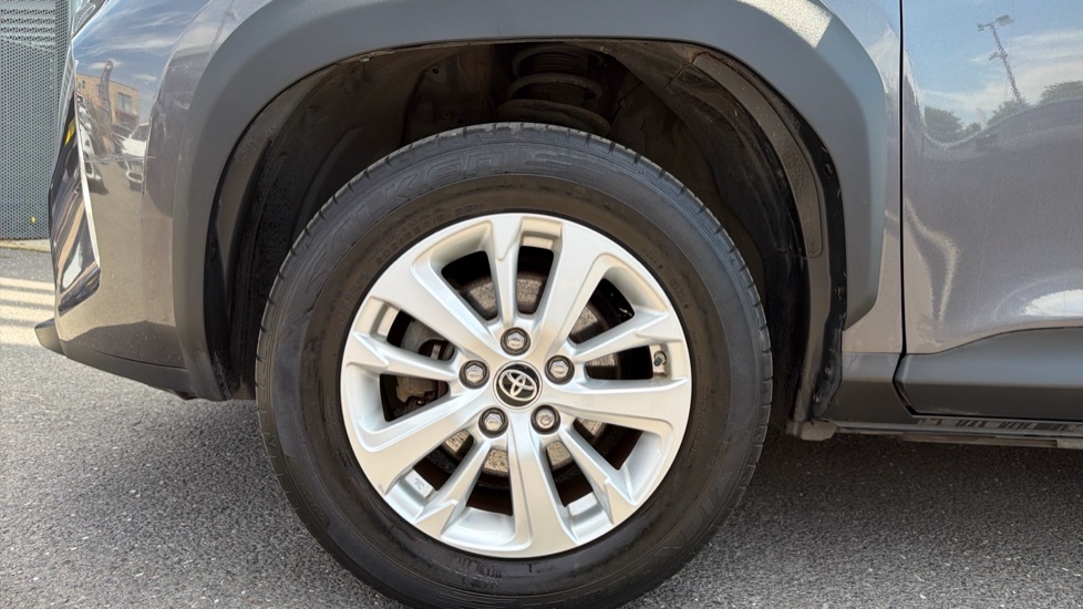 Toyota Yaris Cross 1.5 Hybrid Dynamic Cvt Silver #25