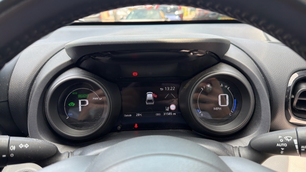 Toyota Yaris Cross 1.5 Hybrid Dynamic Cvt Silver #11