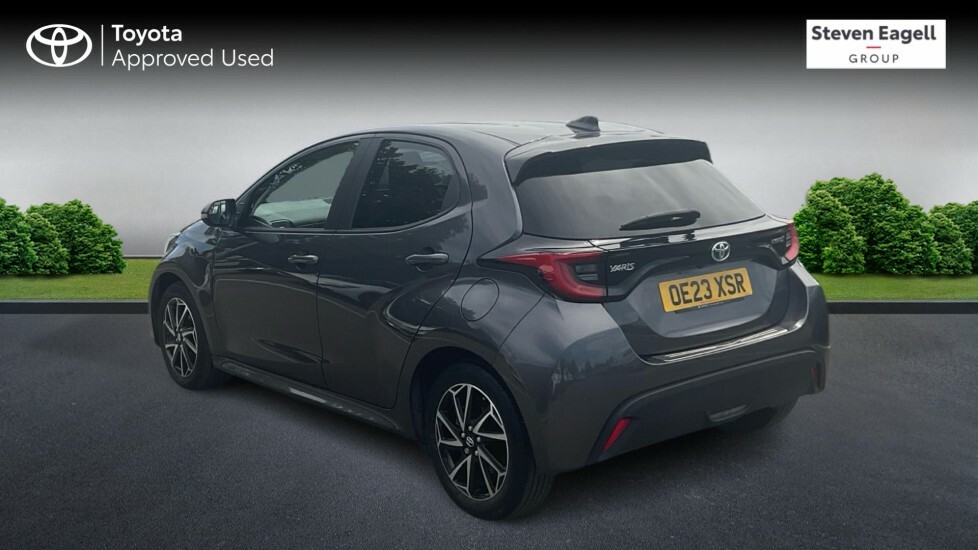 Toyota Yaris 1.5 Vvt-h Design E-cvt Euro 6 Ss Grey #4