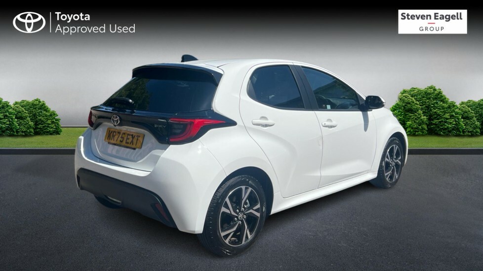 Toyota Yaris 1.5 Vvt-h Design E-cvt Euro 6 S...  #2