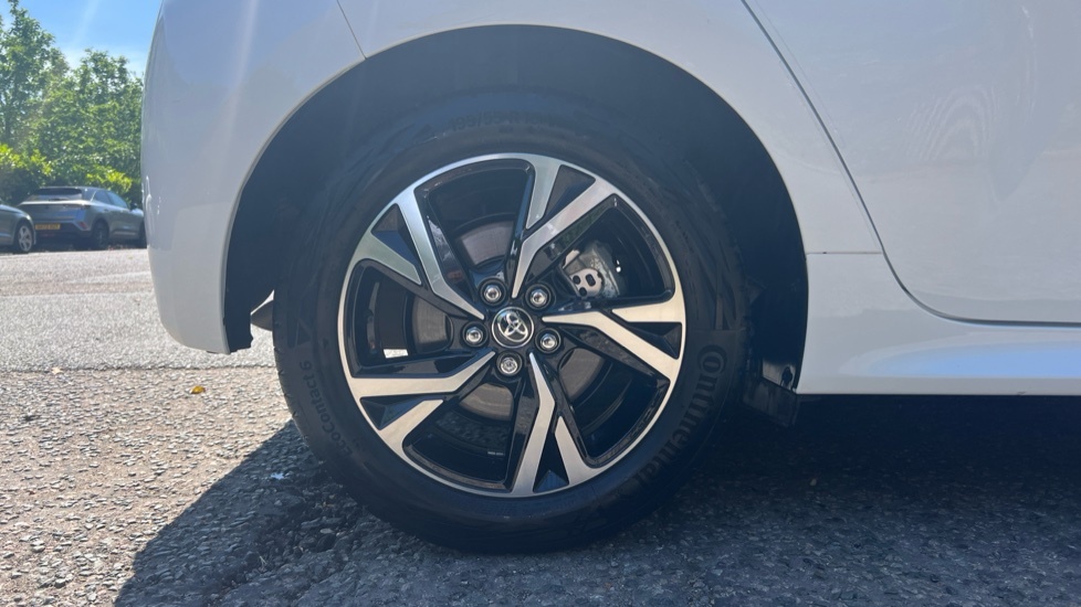 Toyota Yaris 1.5 Vvt-h Design E-cvt Euro 6 S...  #25