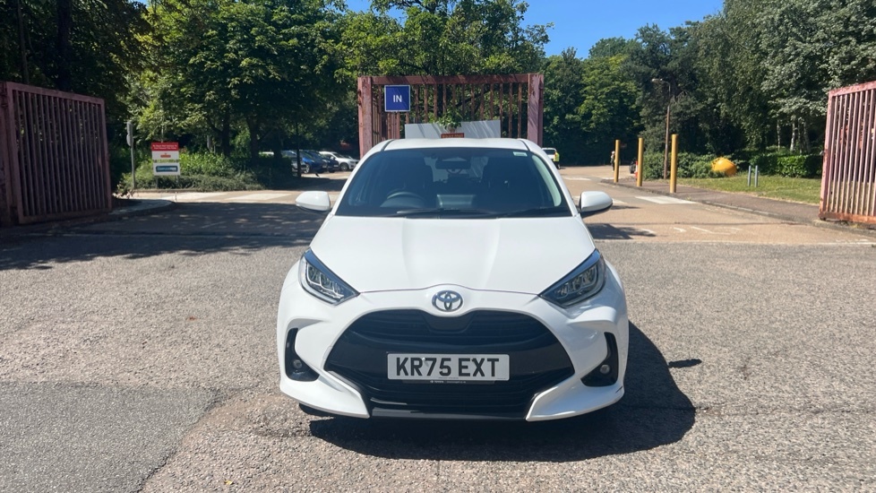 Toyota Yaris 1.5 Vvt-h Design E-cvt Euro 6 S...  #22