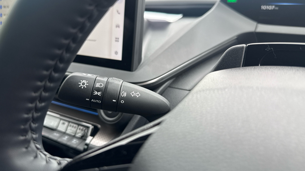 Toyota Prius 2.0 13.6Kwh Excel Cvt Euro 6 Ss Blue #36