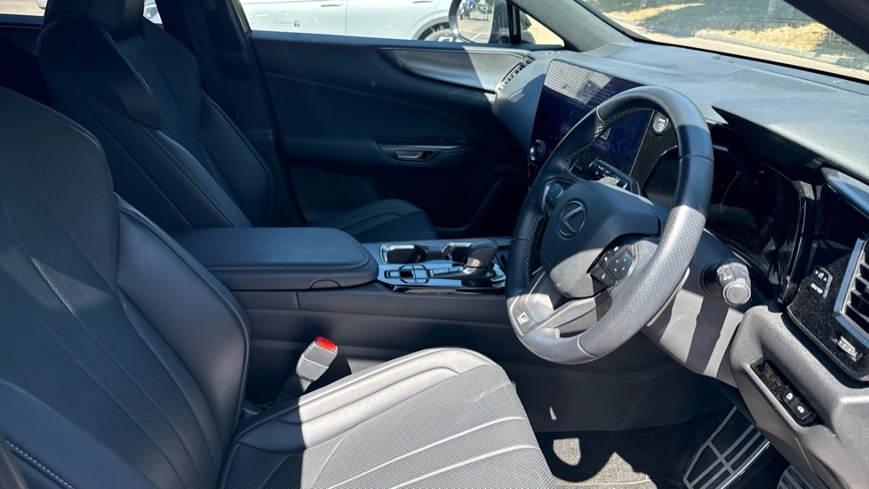 Lexus NX 2.5 450H 18.1Kwh F Sport E-cvt 4Wd Euro 6 Ss 5 Black #13
