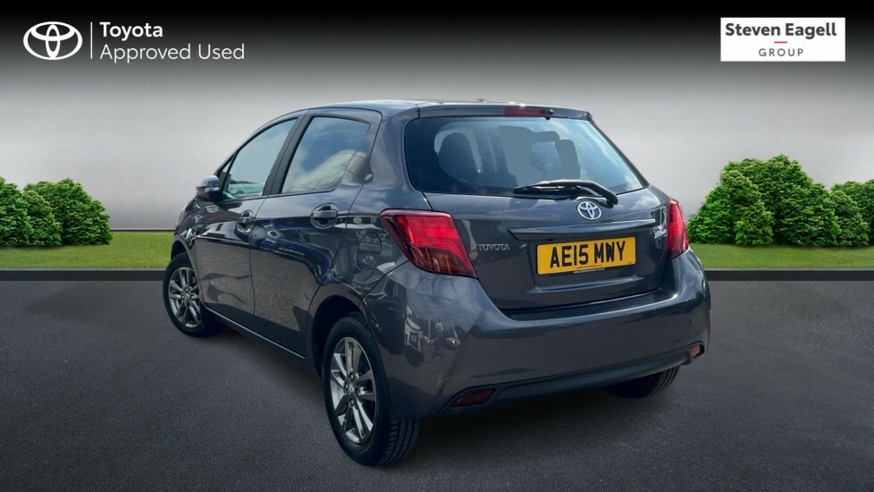 Toyota Yaris 1.33 Dual Vvt-i Icon Hatchback E Grey #4