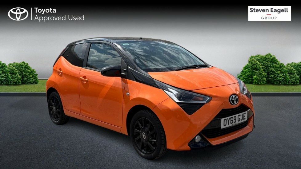 Toyota Aygo 1.0 Vvt-i X-cite X-shift Euro 6 Orange