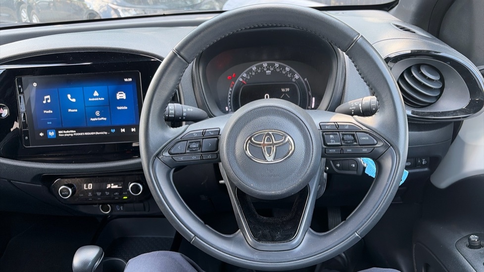 Toyota Aygo X 1.0 Vvt-i Edge Euro 6 Ss Beige #7