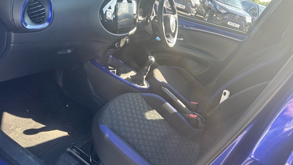 Toyota Aygo X 1.0 Vvt-i Edge Euro 6 Ss Blue #5