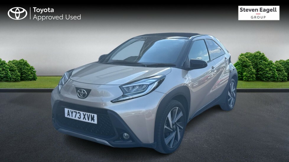 Toyota Aygo X 1.0 Vvt-i Exclusive Hatchback X-shift E Beige #3