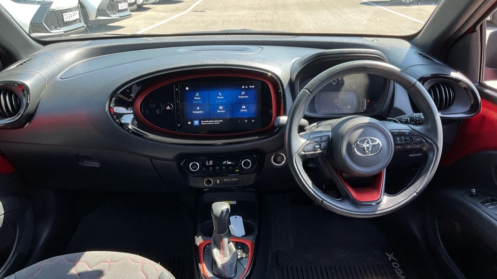 Toyota Aygo X 1.0 Vvt-i Exclusive X-shift Euro 6 Ss Red #6