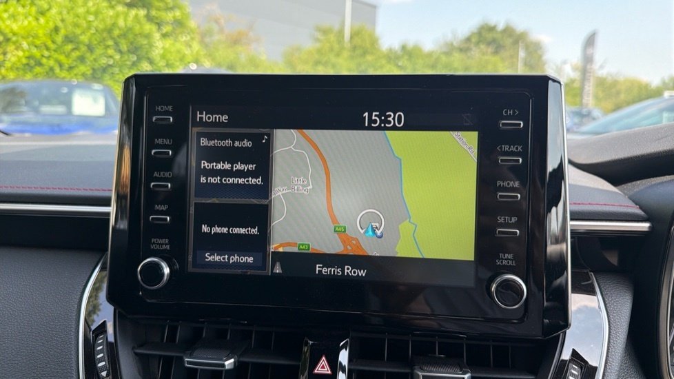 Toyota Corolla Estate 2.0 Vvt-i Design Hybrid Black #9