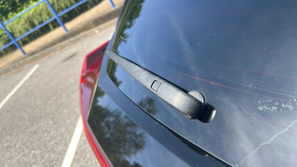 Lexus UX 250H E4 2.0 F-sport Cvt Premium Plussunroof Silver #33