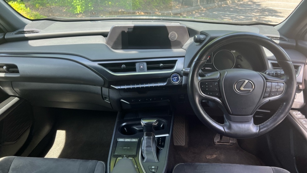 Lexus UX 250H E4 2.0 F-sport Cvt Premium Plussunroof Silver #7