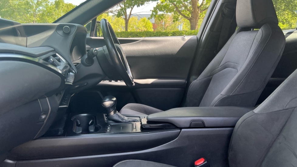 Lexus UX 2.0 250H E-cvt Euro 6 Ss Black #6