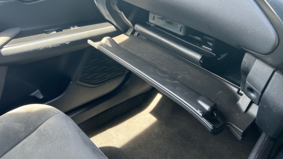 Lexus UX 250H E4 2.0 F-sport Cvt Premium Plussunroof Silver #41