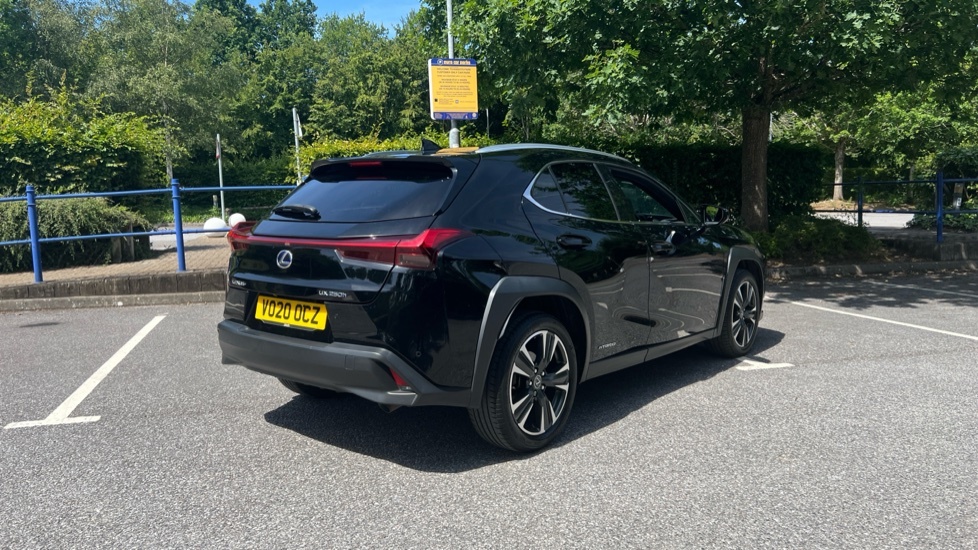 Lexus UX 250H E4 2.0 F-sport Cvt Premium Plussunroof Silver #26