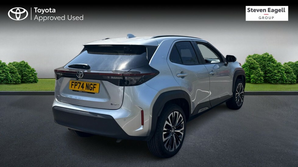 Toyota Yaris Cross 1.5 Vvt-h Excel Suv Hybrid E-cvt Euro 6 Silver #2