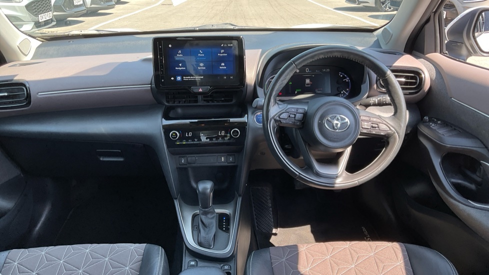 Toyota Yaris Cross 1.5 Vvt-h Excel E-cvt Euro 6 Ss White #6