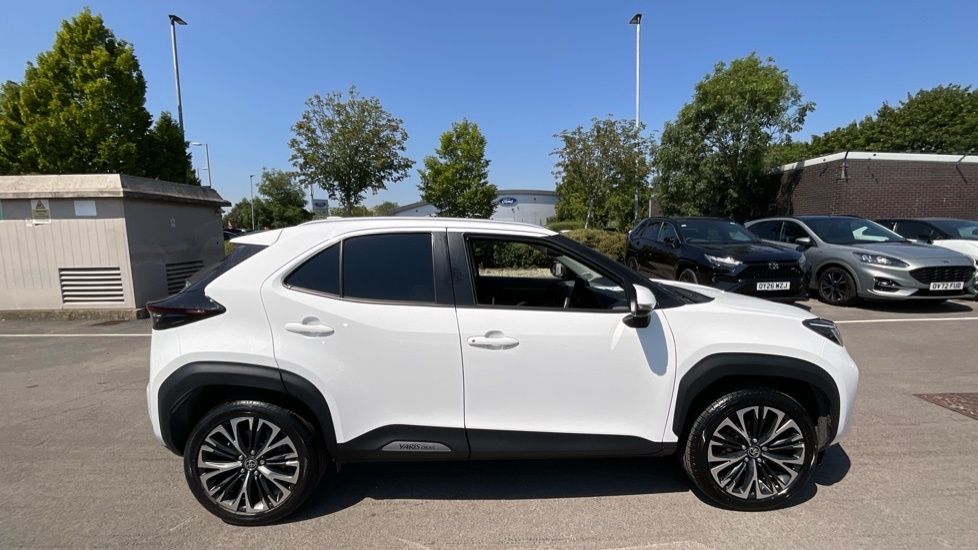 Toyota Yaris Cross 1.5 Vvt-h Dynamic E-cvt Awd Euro 6 Ss Yellow #23