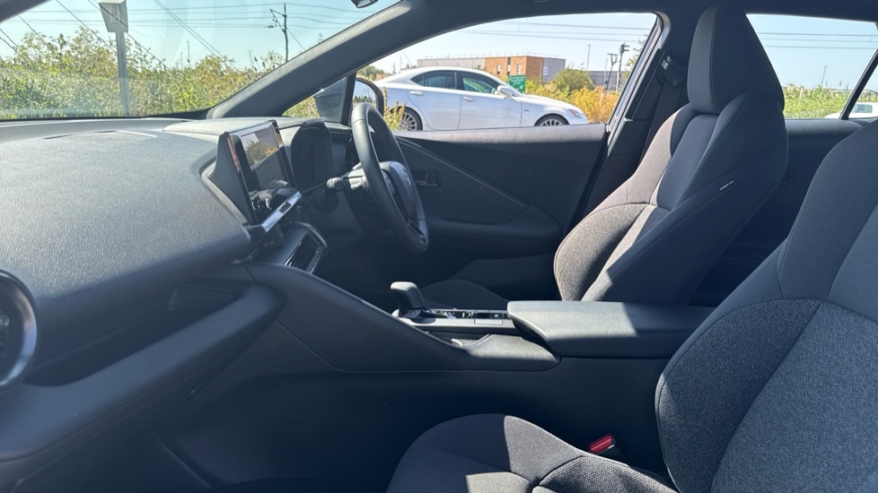 Toyota C-Hr 1.8 Vvt-h Icon Cvt Euro 6 Ss FM25HVO Silver #5