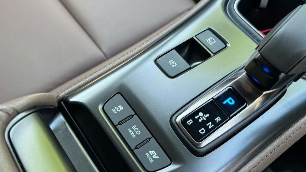 Lexus LBX 1.5 Vvt-ie Takumi Suv Hybrid E-cvt Euro Grey #48