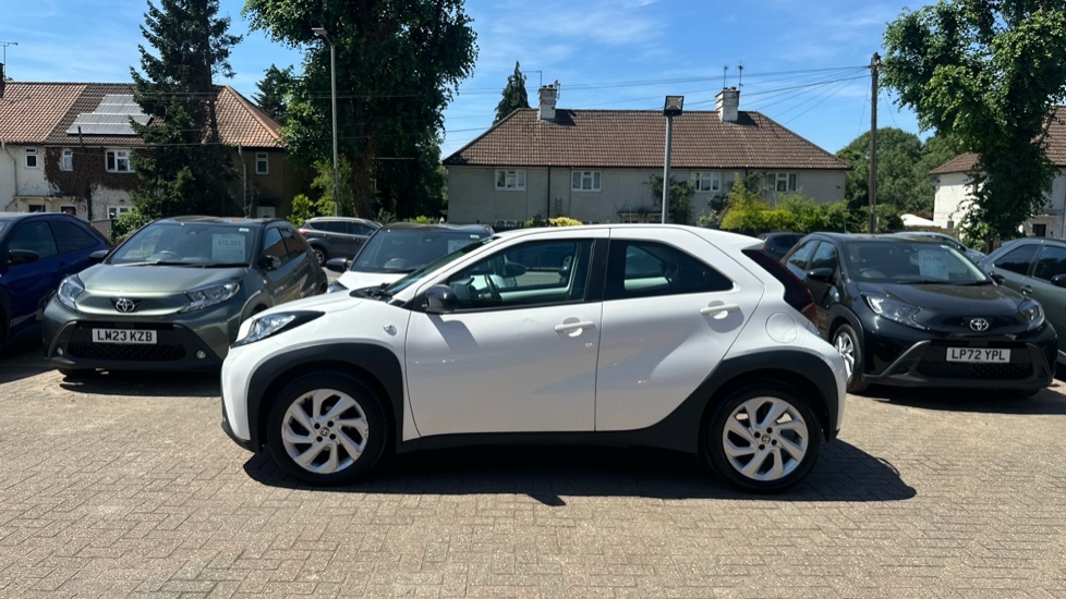 Toyota Aygo X 1.0 Vvt-i Pure Euro 6 Ss White #24