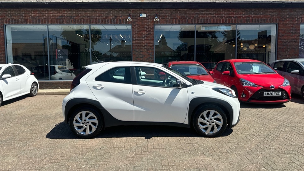 Toyota Aygo X 1.0 Vvt-i Pure Euro 6 Ss White #23