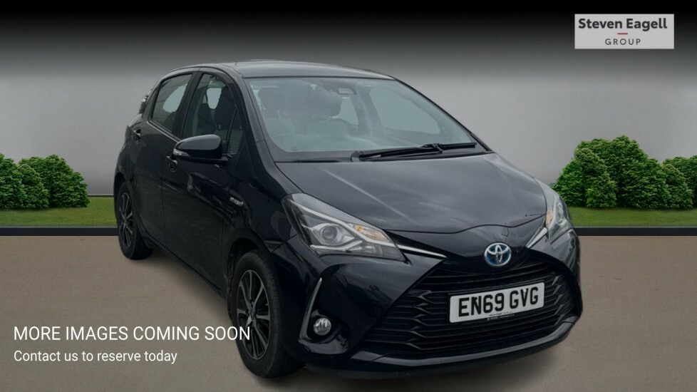 Toyota Yaris 1.5 Vvt-h Icon Tech Hatchback Hybrid E- Black