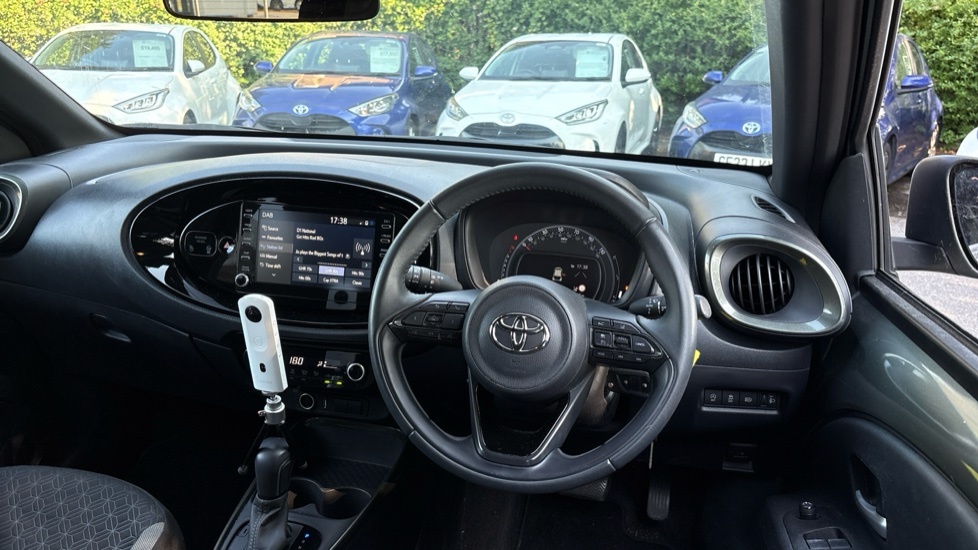 Toyota Aygo X 1.0 Vvt-i Edge X-shift Euro 6 Ss Green #6
