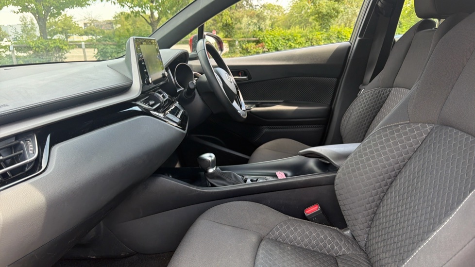 Toyota C-Hr 1.8 Vvt-h Icon Cvt Euro 6 Ss VN23NGJ Red #5